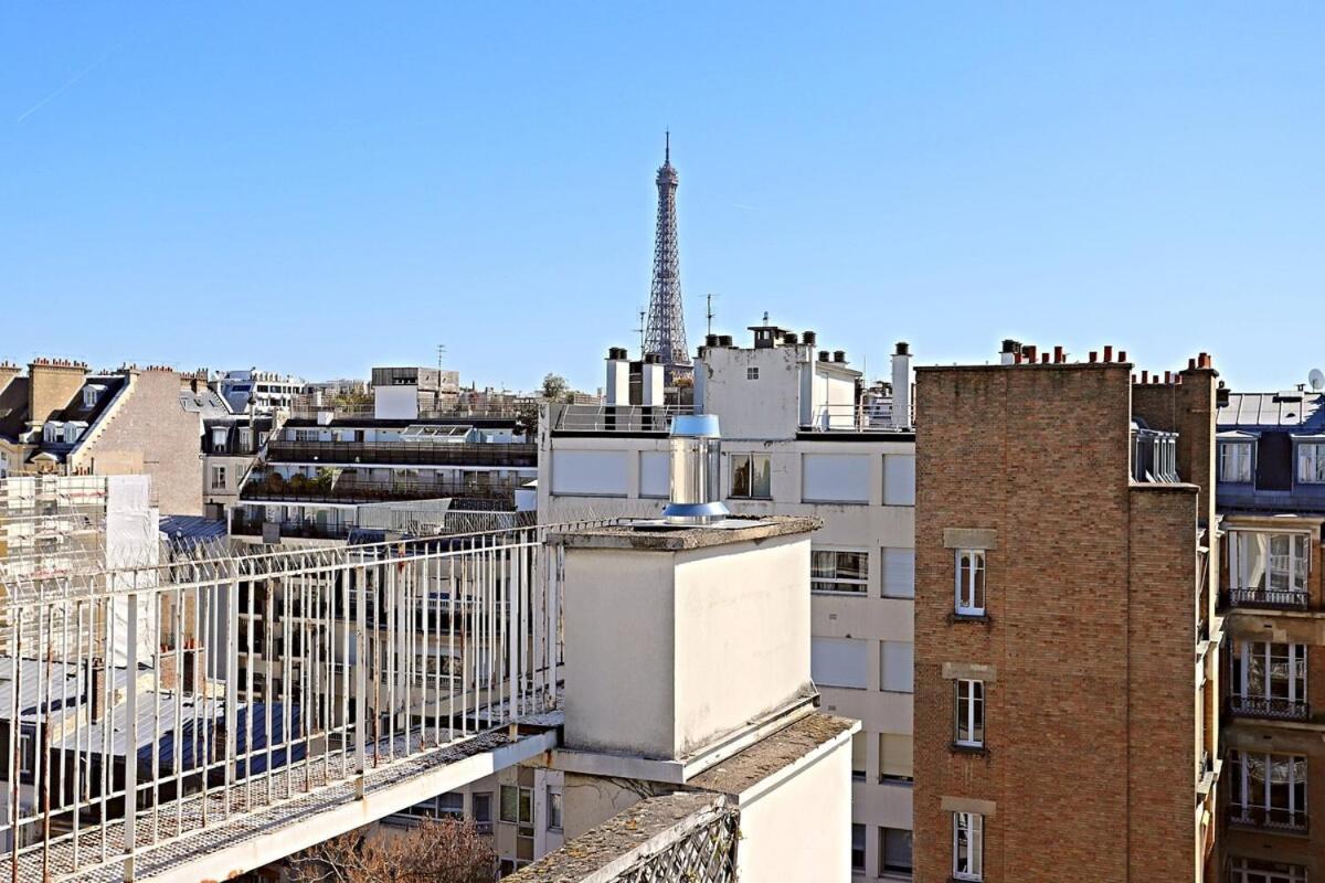 My House With Private Terrace In Apartment *