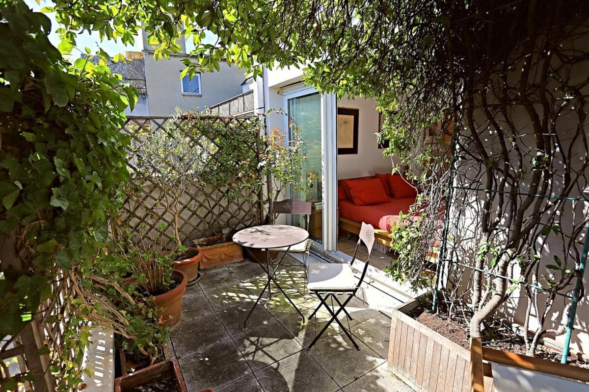 My House With Private Terrace In Paris